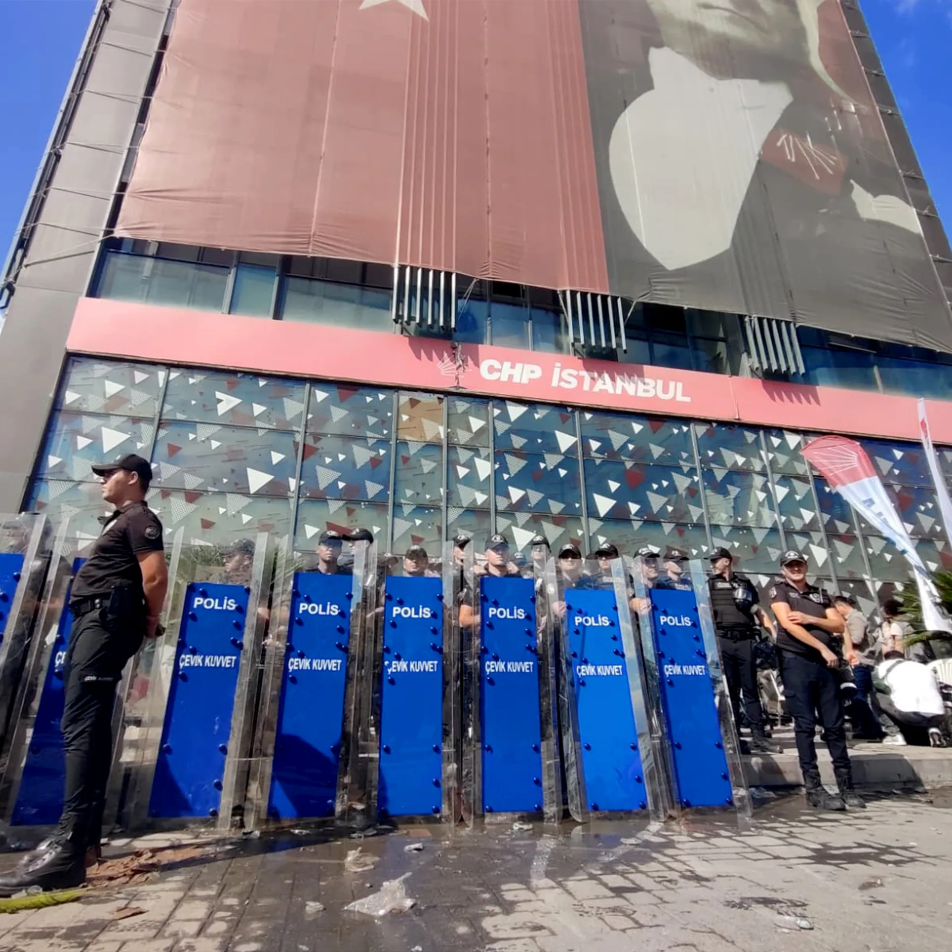 TezcanDurna_Istanbul